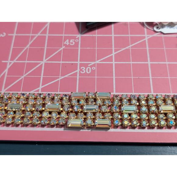 Vintage 1960s Unsigned Aurora Borealis Crystal Gold Tone Wide Bracelet W/ Safety - Picture 5 of 16